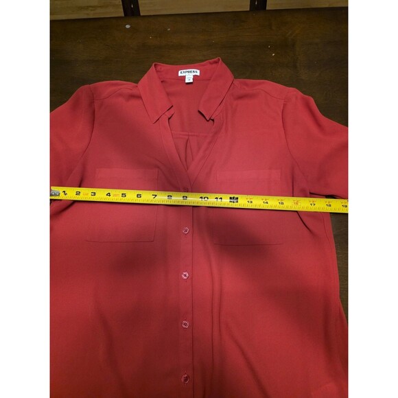 Express Women's Shirt Portofino Button Up Red V-Neck Roll Tab Blouse Top M - Picture 5 of 7